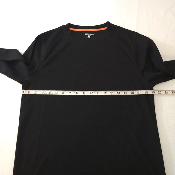 Omni-Wool Men's Black Crew Neck Long Sleeve Base Layer - Picture 9 of 11